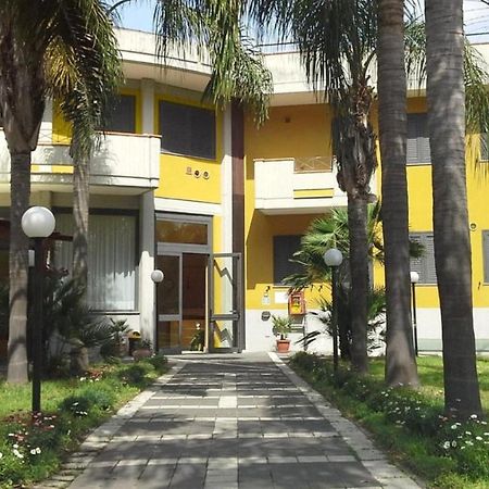 Oasi Park Hotel ماسكالي المظهر الخارجي الصورة