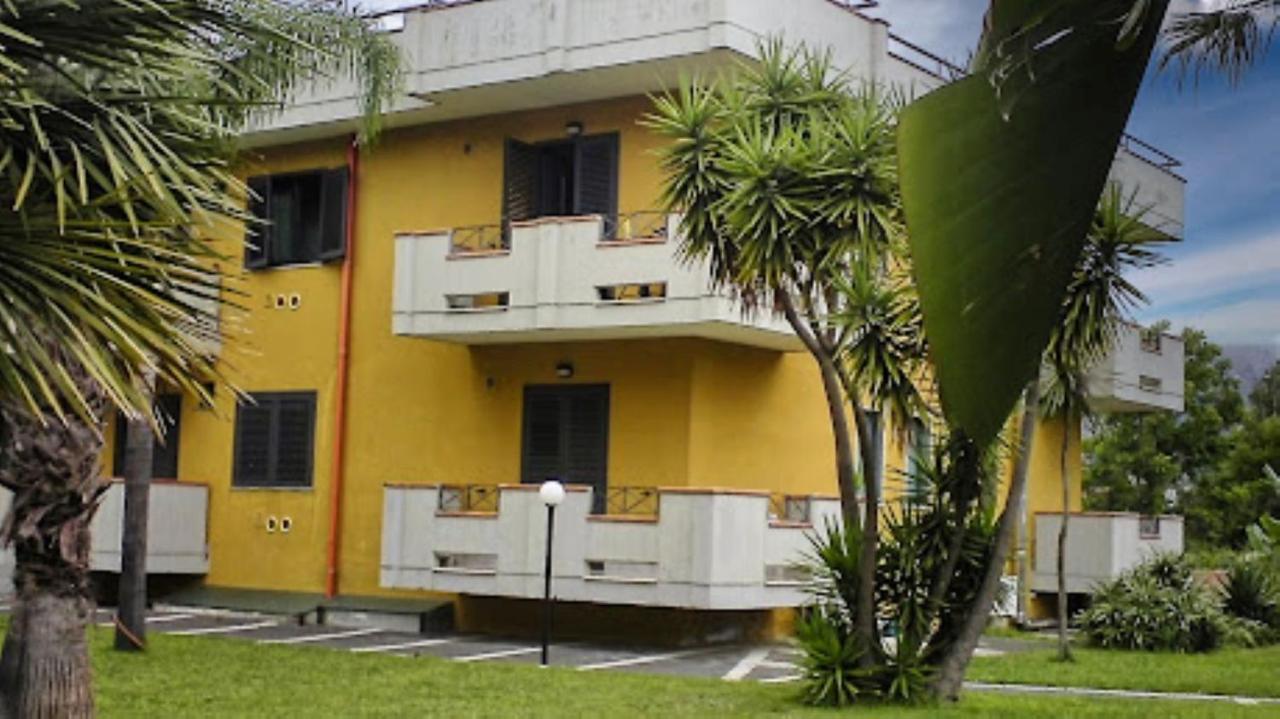 Oasi Park Hotel ماسكالي المظهر الخارجي الصورة