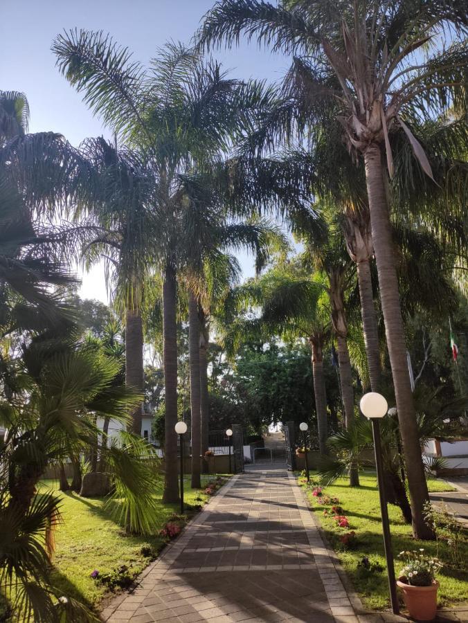 Oasi Park Hotel ماسكالي المظهر الخارجي الصورة