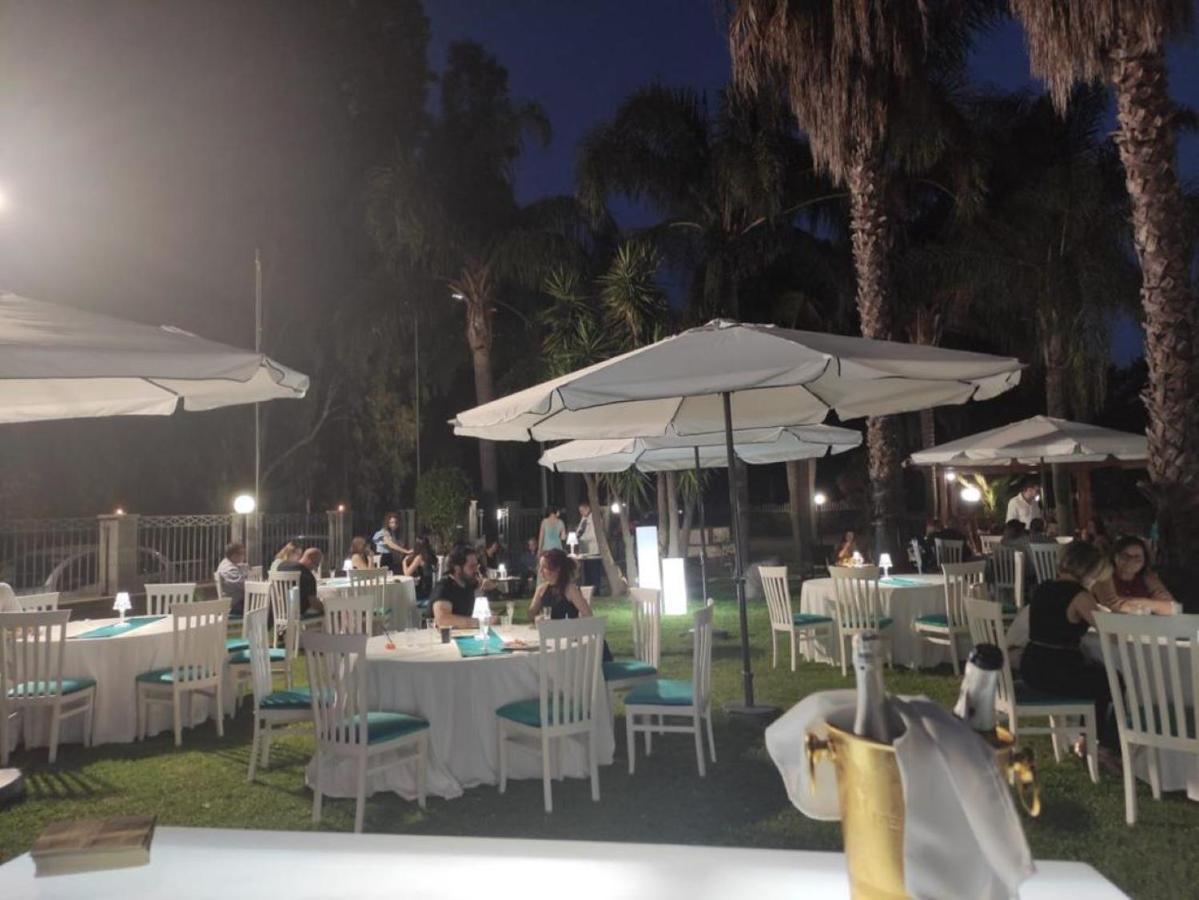 Oasi Park Hotel ماسكالي المظهر الخارجي الصورة