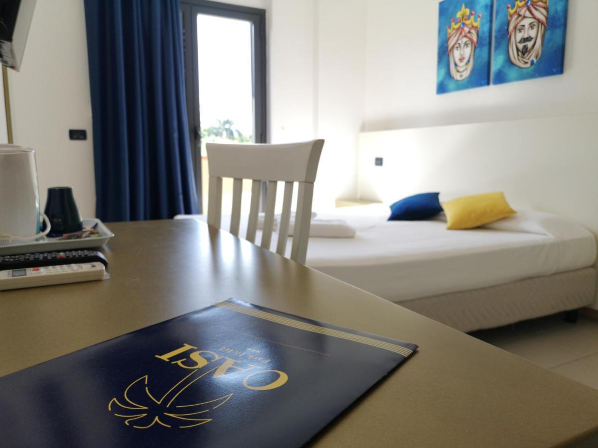 Oasi Park Hotel ماسكالي المظهر الخارجي الصورة