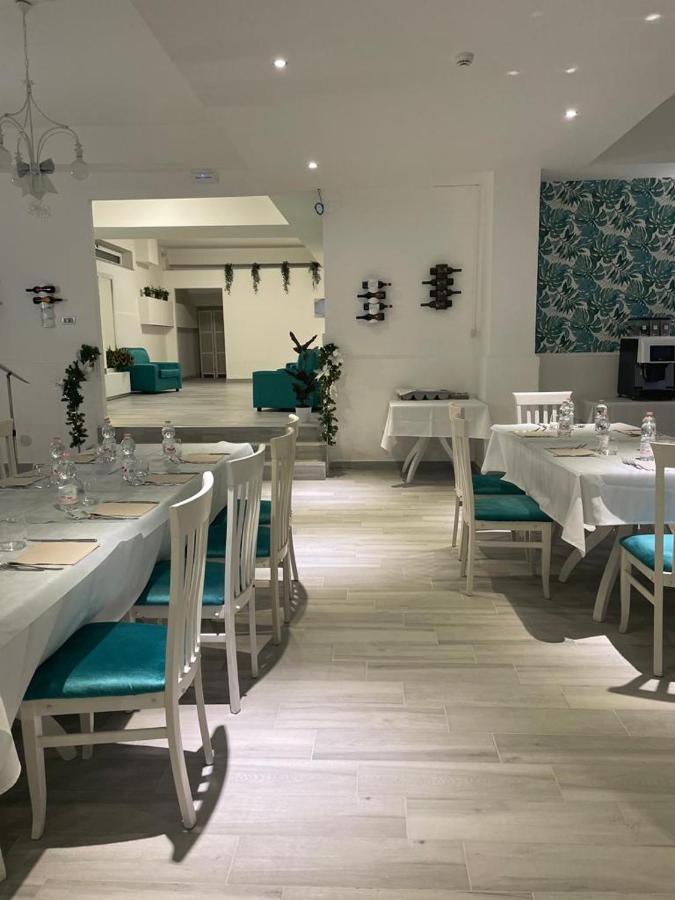 Oasi Park Hotel ماسكالي المظهر الخارجي الصورة